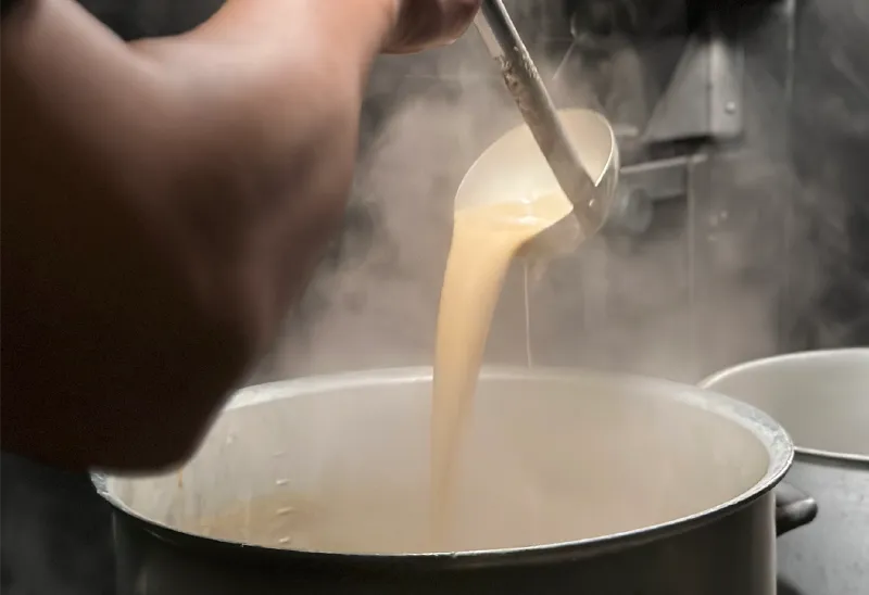Kotteri ramen has become so popular that it has spread all over 200 restaurants in japan.